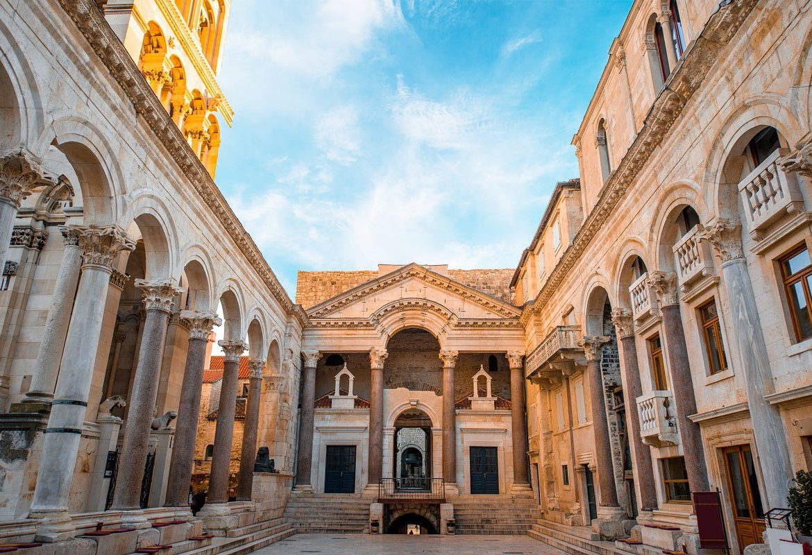 Diocletians-Palace.-Peristil-Split-Croatia