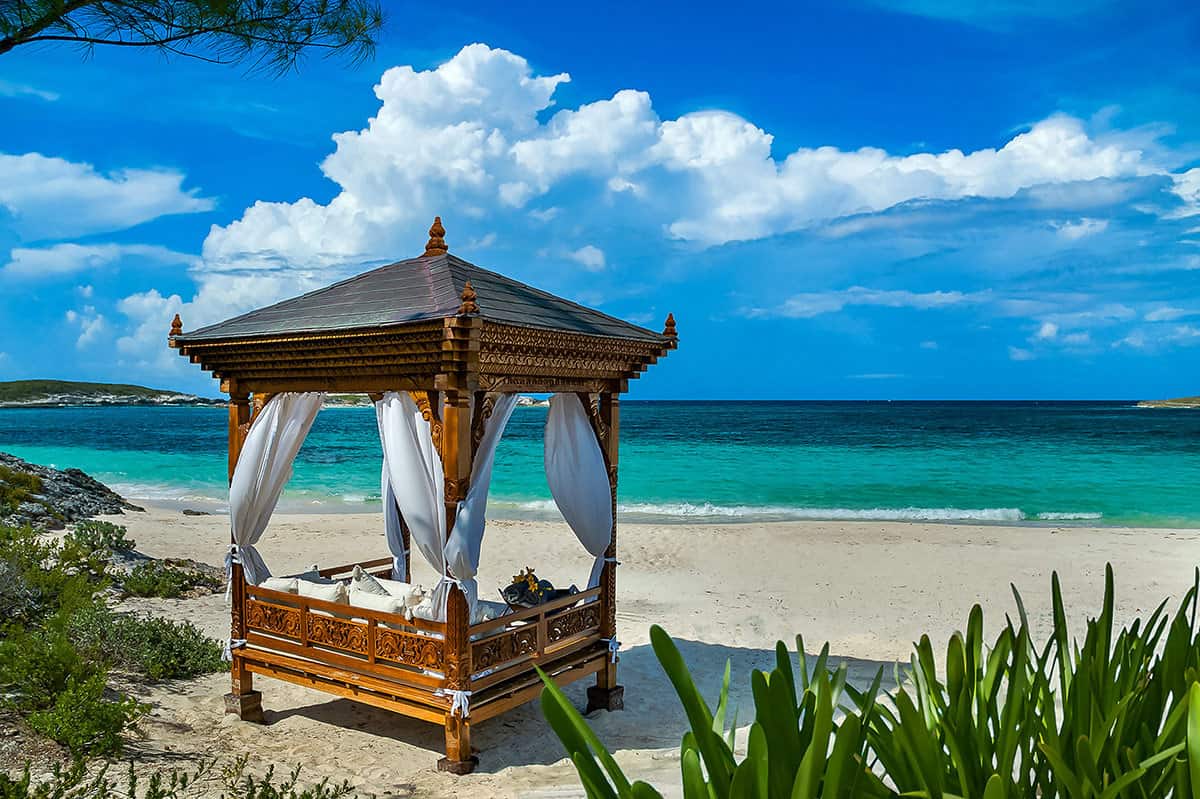 Caribbean Villa Rentals and Luxury Vacation Rentals - bahamas mushacay 07