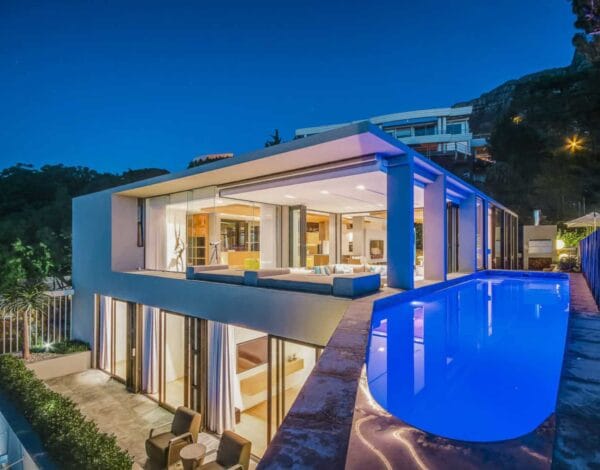 Luxury Villa for rent Camps Bay | Geneva House