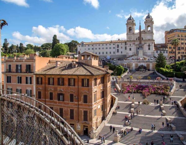 Spanish Steps: Panoramic Grand Penthouse Apartment with View