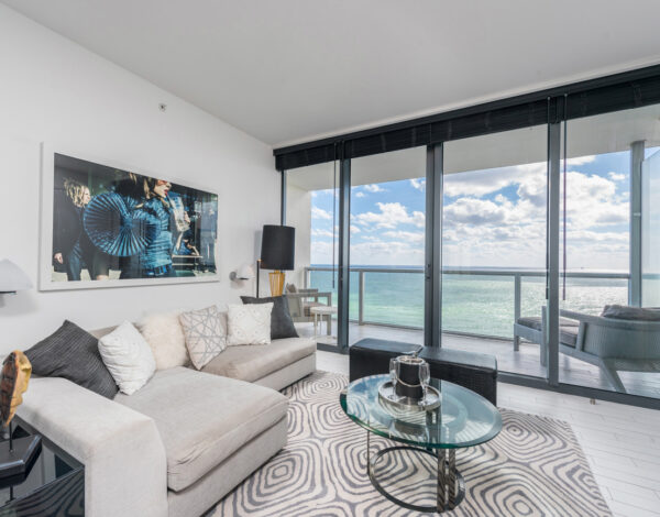 W South Beach – 3 Bedrooms