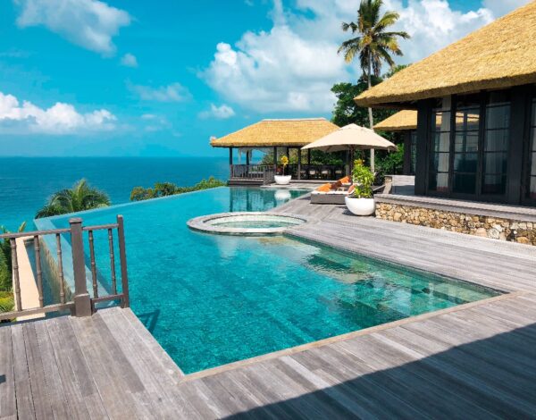 Private Pool Villa (2 BD)