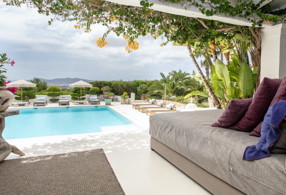 Ibiza Villa Rentals | Luxury Villas in Ibiza | Haute Retreats 7 Villa El Zafiro Ibiza by Haute Retreats - Ibiza villa rentals