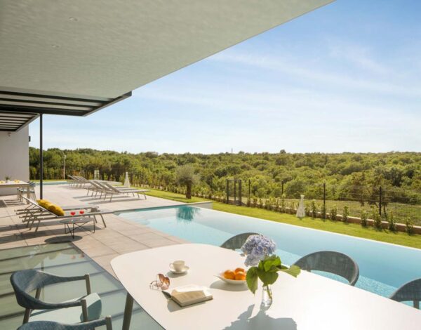 Eva | 6 BR