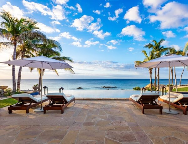 Villa Cortez – One & Only