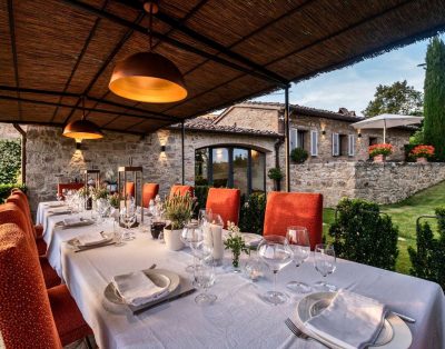 Family and Friends Reunions: Our favorite Large Villas for rent in Tuscany