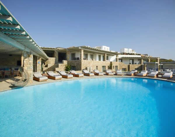 Bluewave | 18 BR