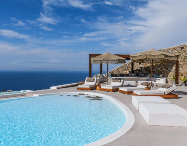 Villa  M