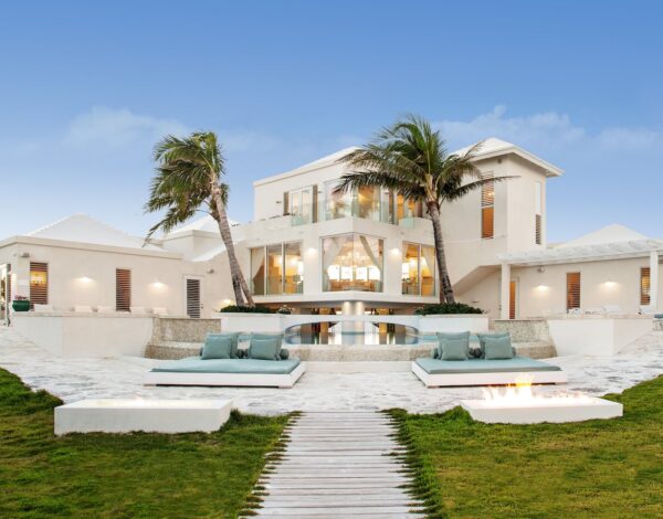 Villa Pearl East