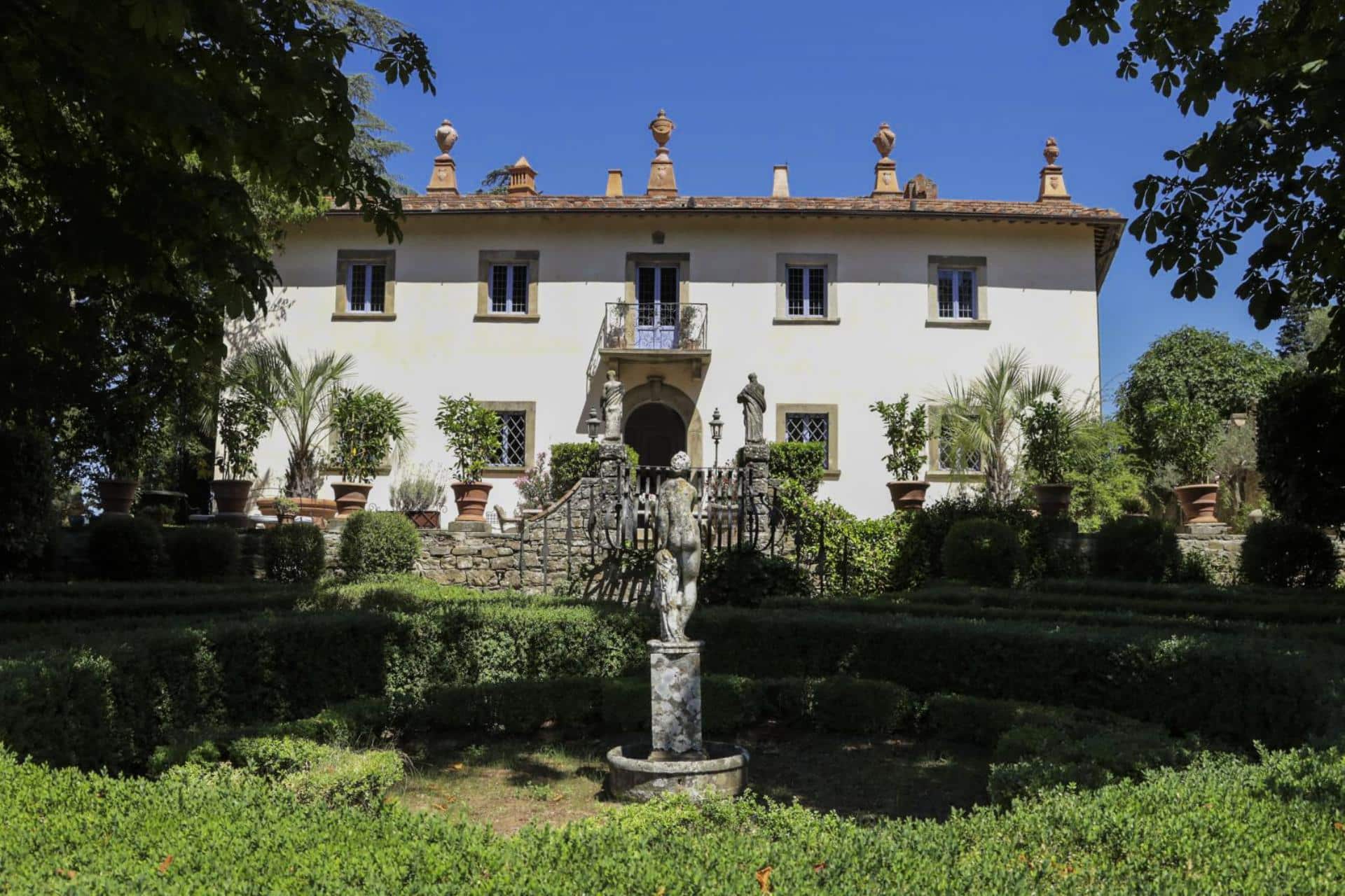 I Busini | Tuscan villa | Haute Retreats