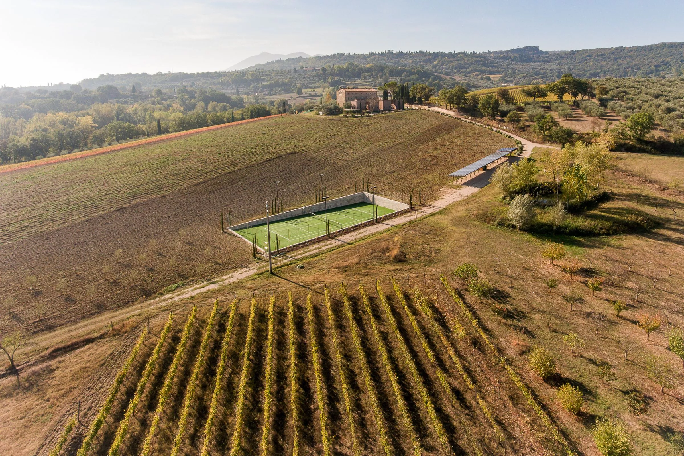 5 Tuscany Villas for Rent with Tennis Court - Haute Retreats