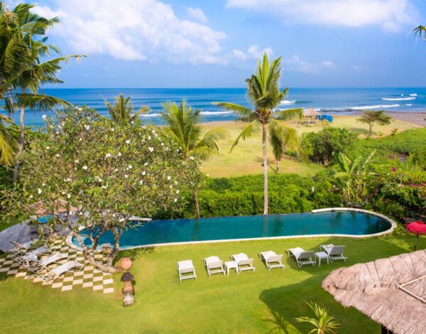Sungai Tinggi Beach Villa