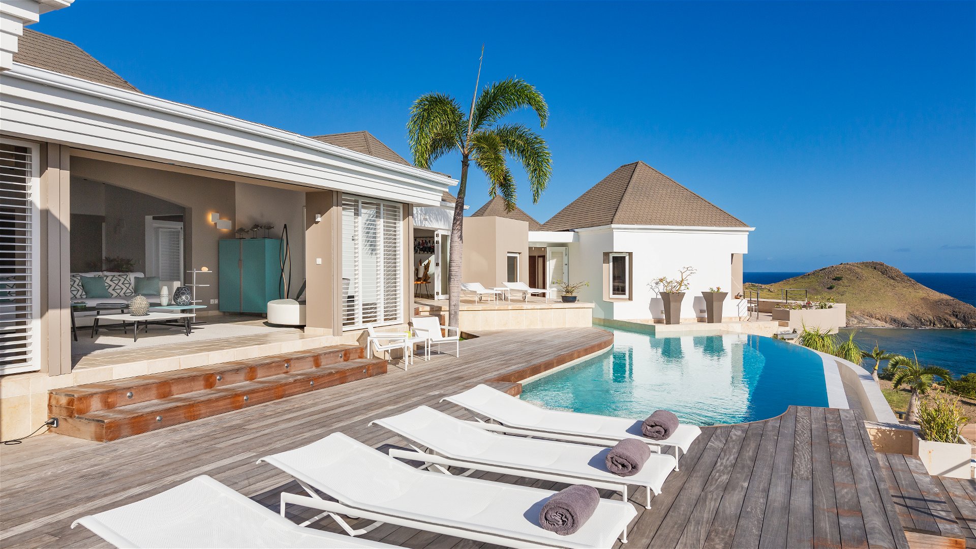 villas in the caribbean available for Christmas