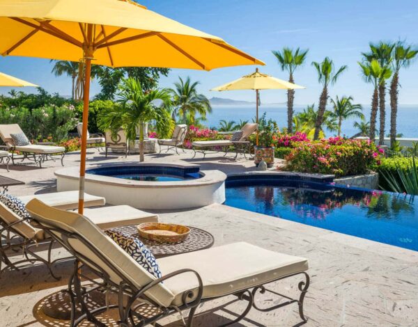 Las Brisas