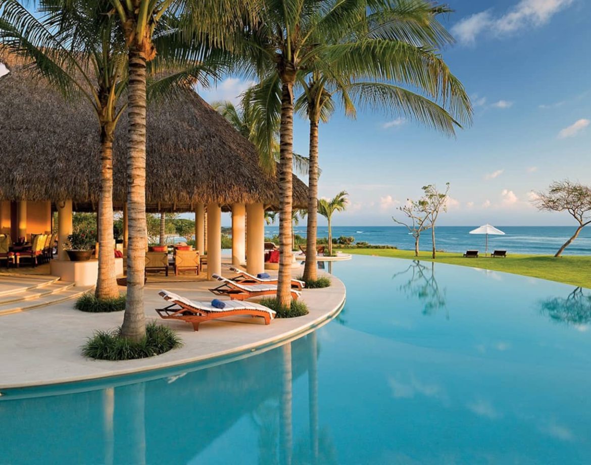 Punta Mita Villas & Luxury Vacation Rentals | Haute Retreats 9 Tropical villa rental with infinity pool - Punta Mita by haute retreats