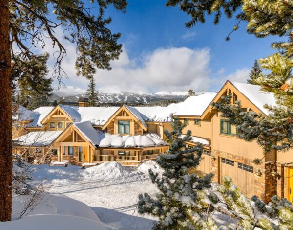 Mont Vista Chateau