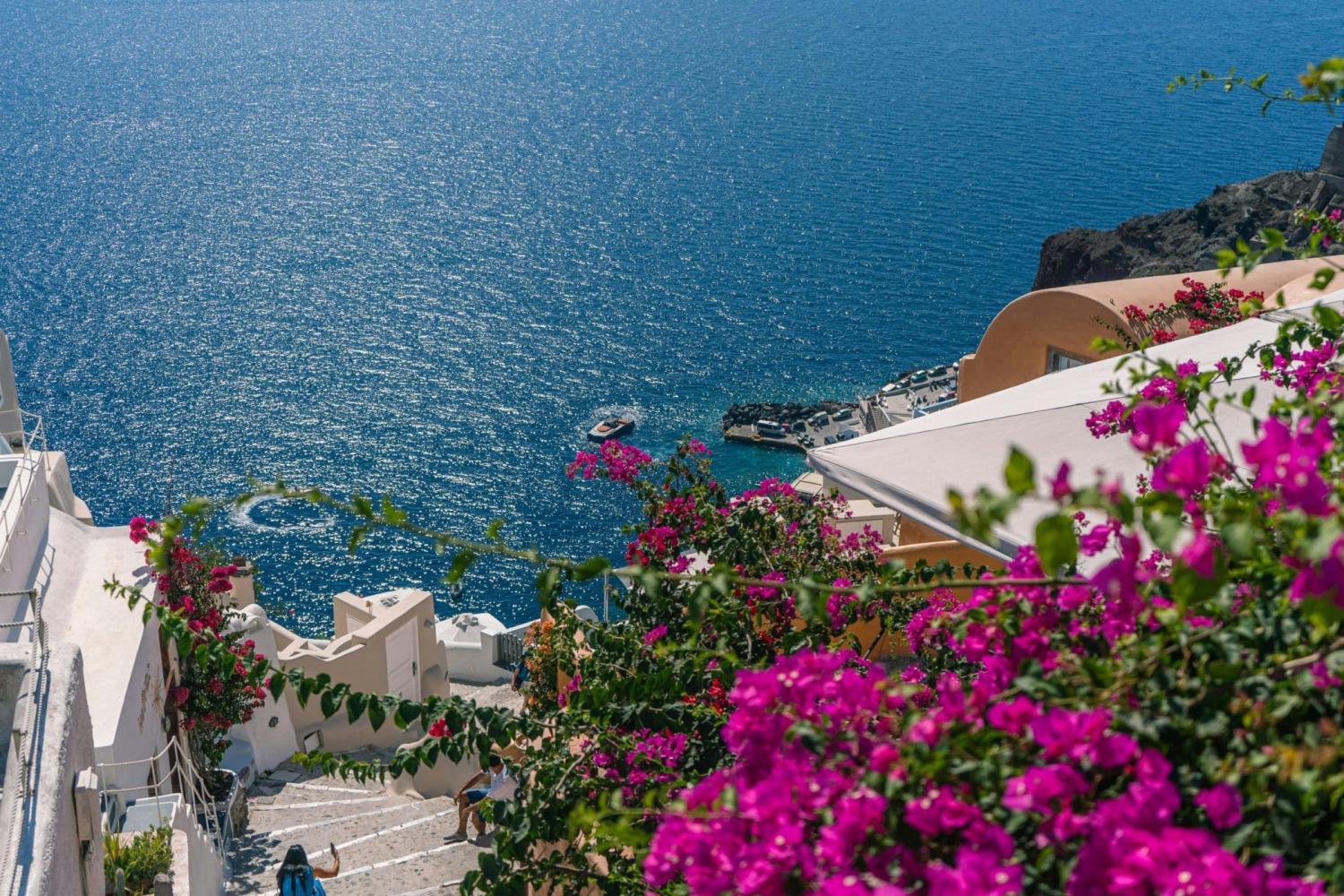 Top Luxury Spring Holiday Destinations Around the World
