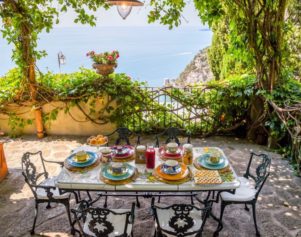 Italian Villas for Rent | Luxury Villa Rentals Italy 16 balcony with views of the Amalfi coast