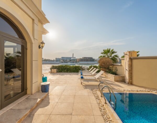 Ultra-Luxury Villa w/ Private Pool & Beach on Palm