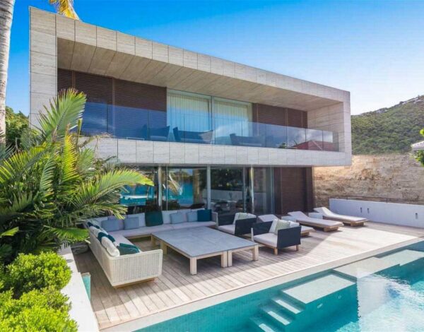 Villa Wake Up