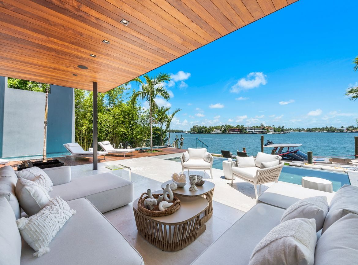 Why Is Miami So Popular? What Makes the City So Irresistible Year After Year