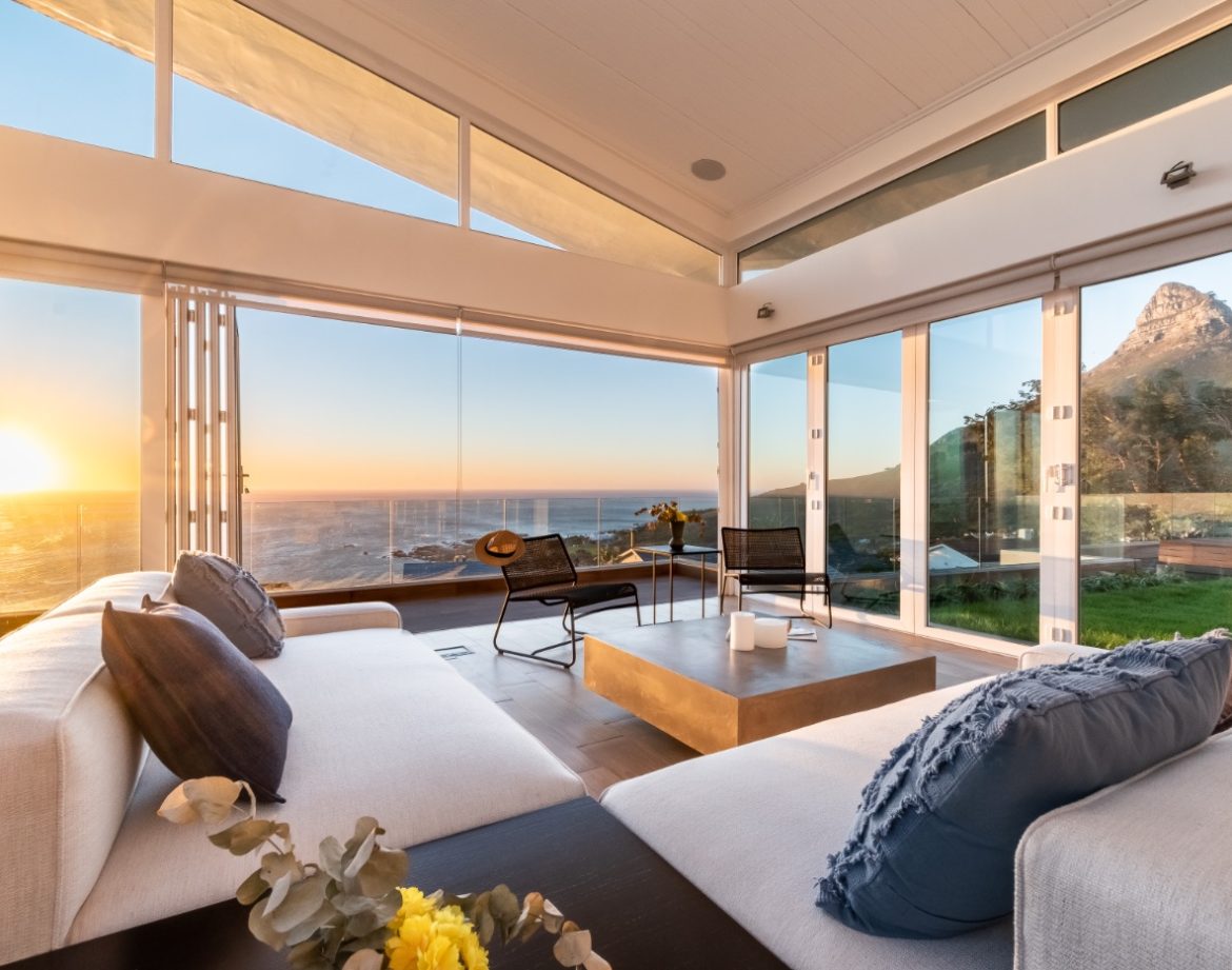 Cape Town Villas 17 Topazolite Cape Town: Luxury Villa Retreats in Camps Bay