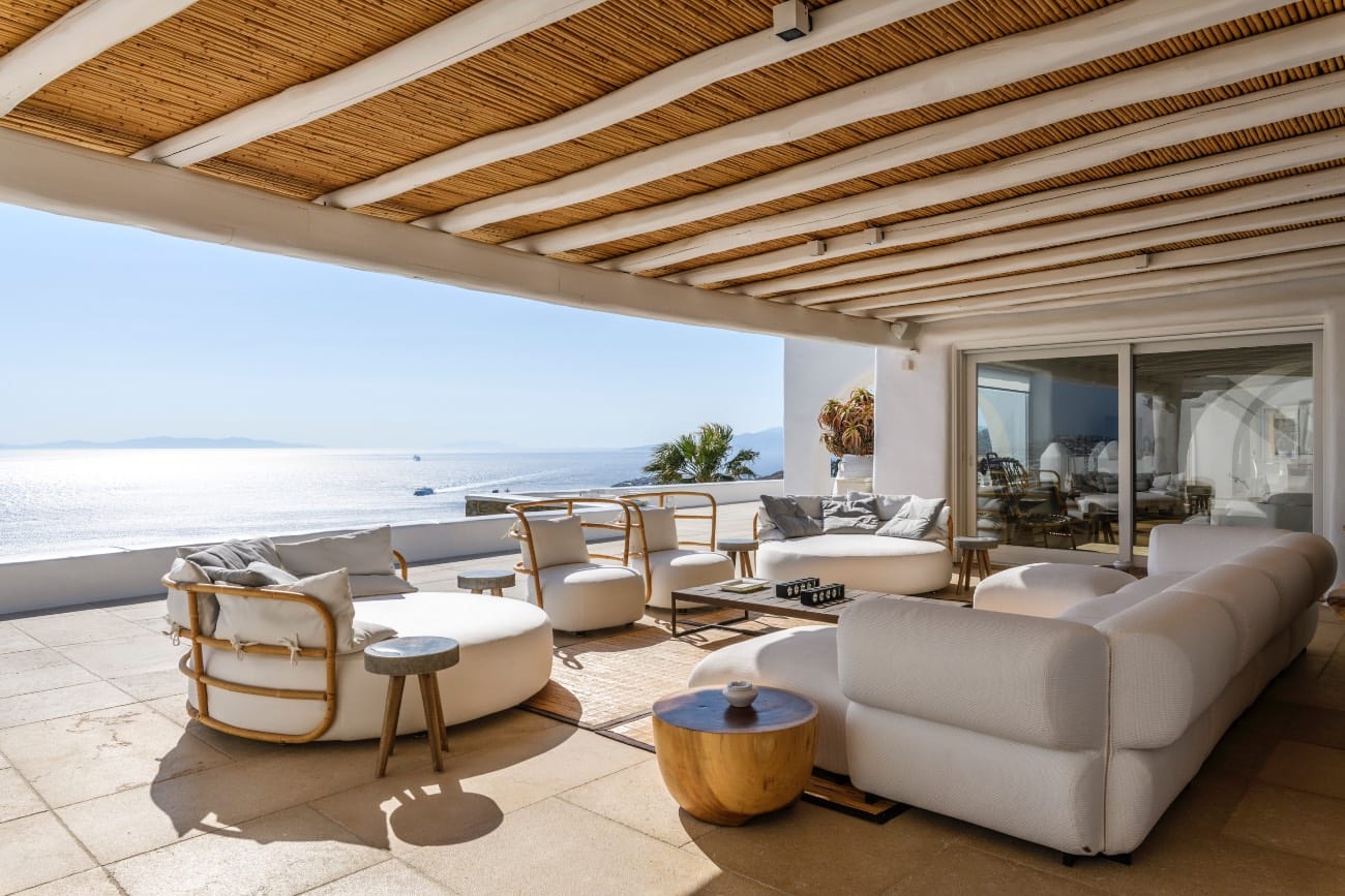 Luxury Greece villa rentals
