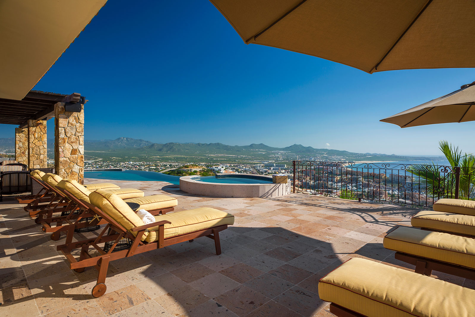 Casa Cielo at Pedregal