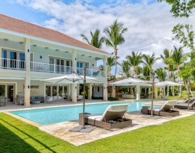 Villa Mandala