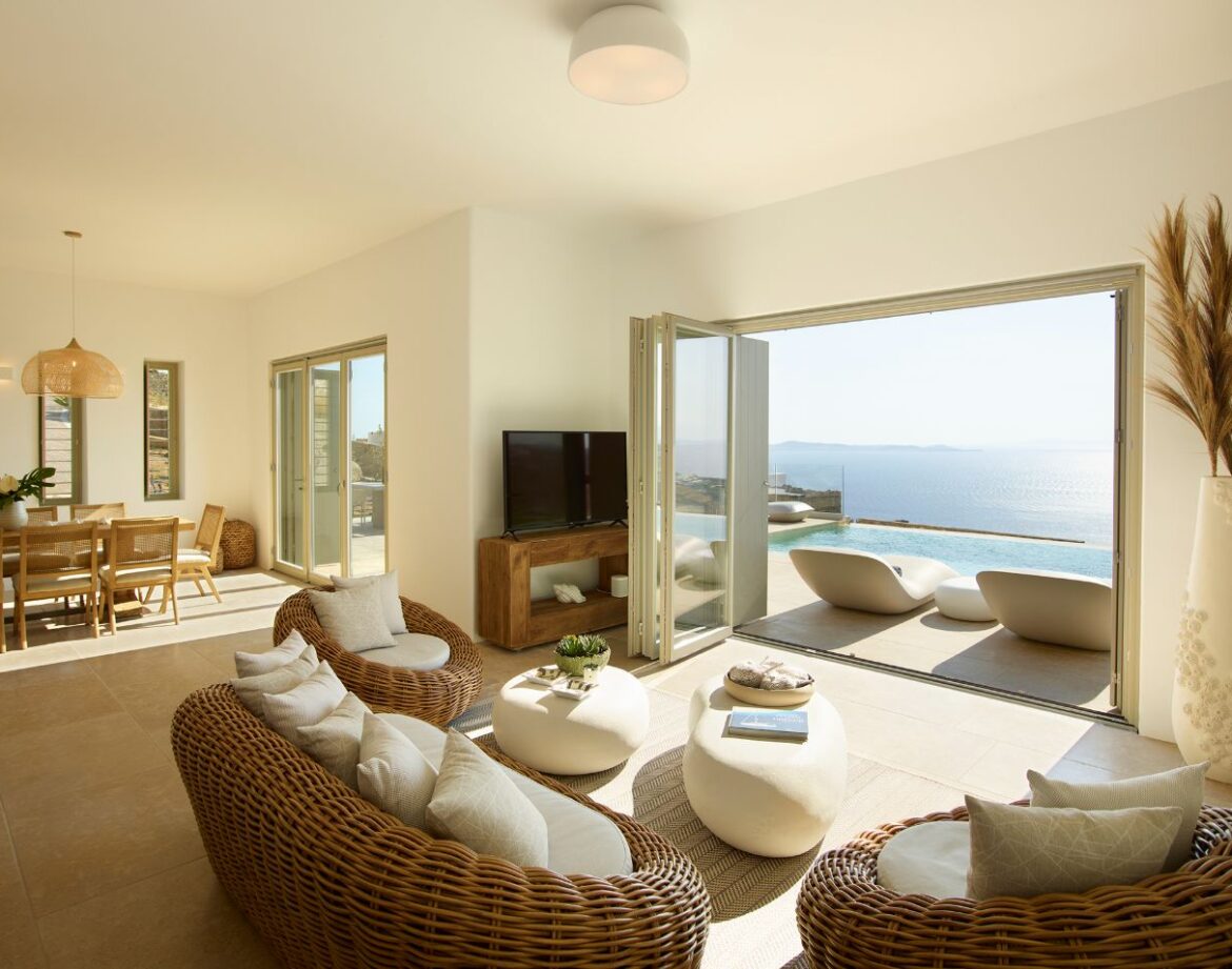 Exclusive Things to Do in Mykonos Greece for Luxury Travelers