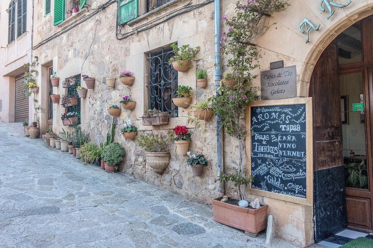 A Perfect Week in Mallorca: Itinerary for First-Time Visitors 2 A Perfect Week in Mallorca: Itinerary for First-Time Visitors - mallorca 3275998 1280 1
