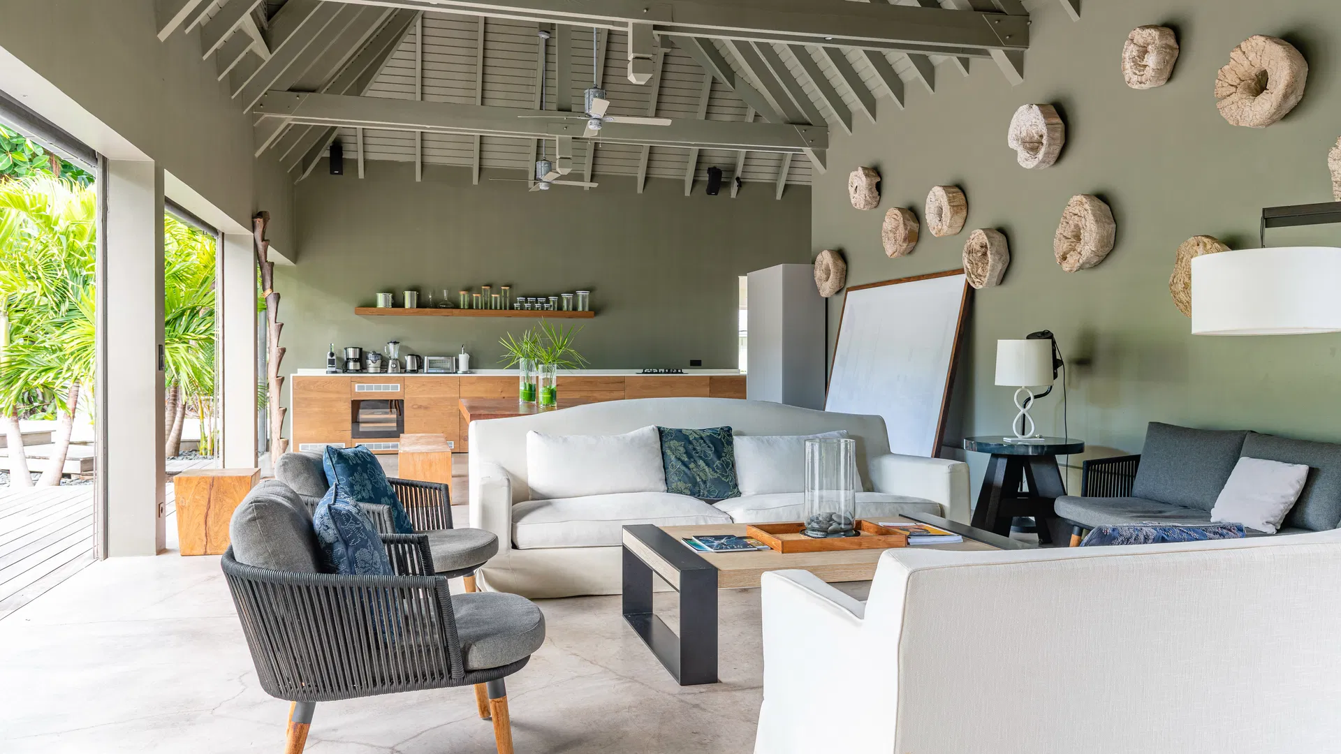 How to Choose the Best Villas for Families and Groups This Summer 1 villa manoir de lorient st barts