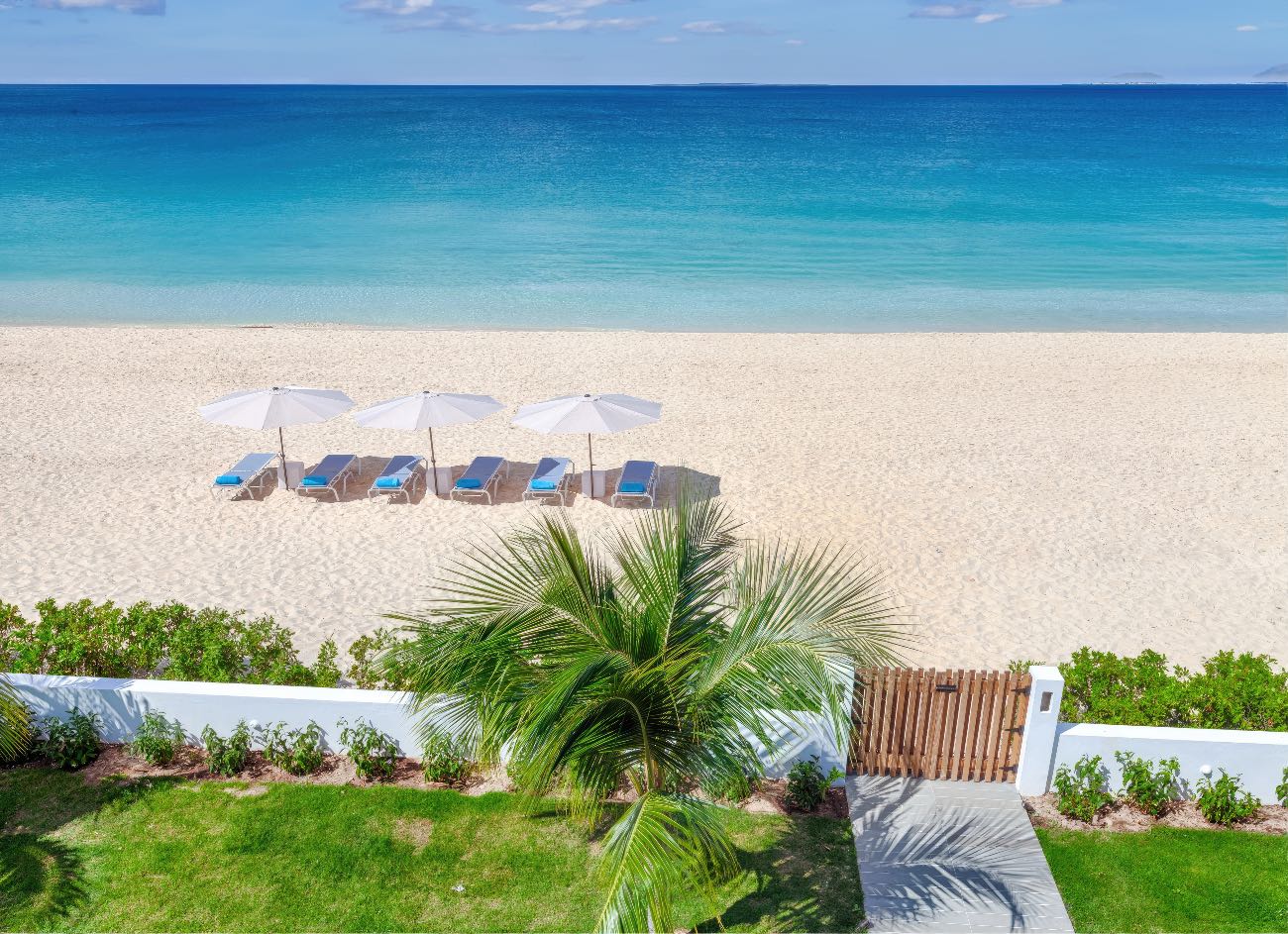 Haute Retreats: Why It’s One of the World’s Best Luxury Villa Rental Companies 2 beachfront villa in anguilla . anguilla villas for rent by Haute Retreats