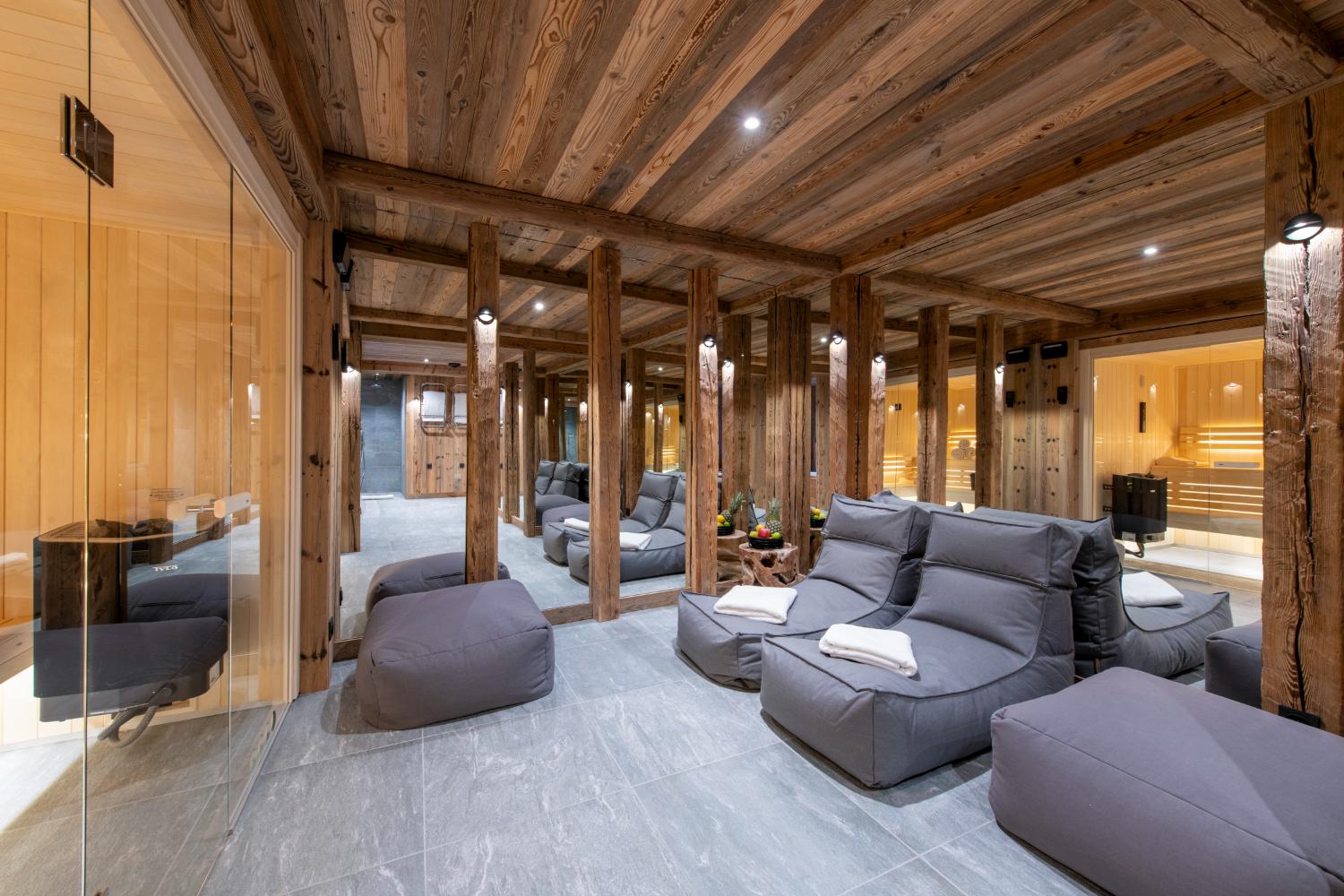 7 Ways ski luxury chalets Beat Hotels This Winter 4 7 Ways ski luxury chalets Beat Hotels This Winter - Chalet 1850 haute retreats 53