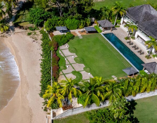 Godings Beach House 5 BR