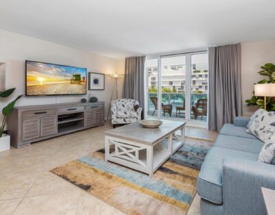 Roney Palace 301