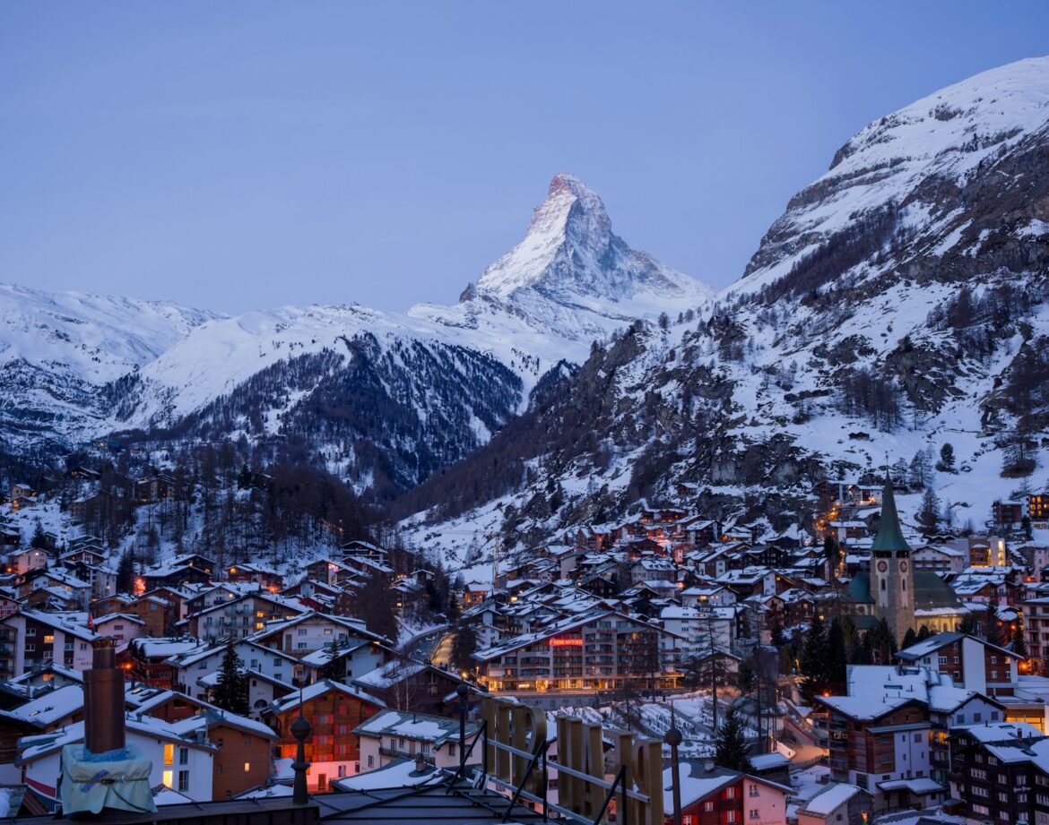 Winter Holidays 2025/26 – The Haute Retreats Luxury Playbook