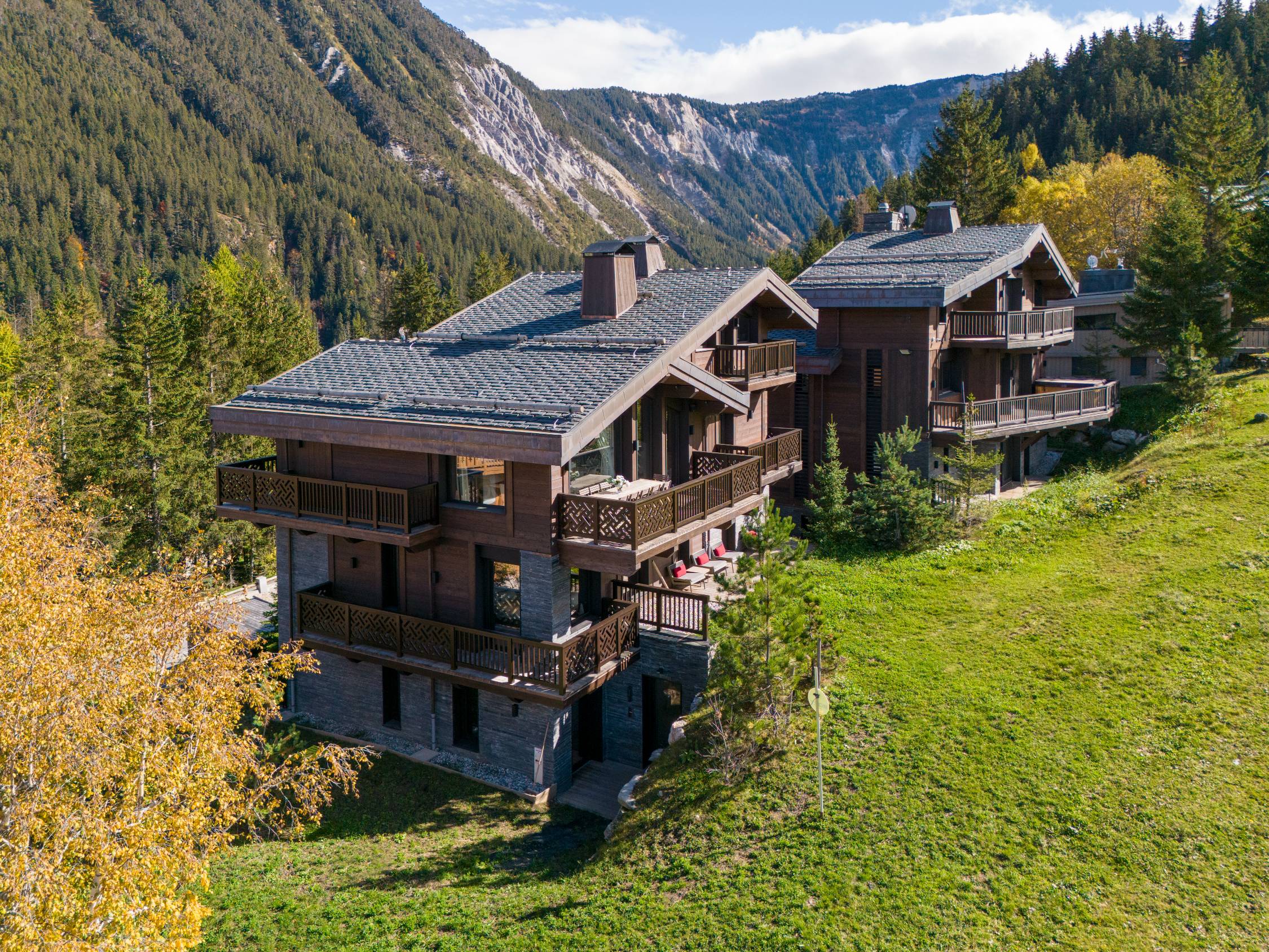 Top 30 Luxury Chalets For Your Christmas Holidays 2 Top 30 Luxury Chalets For Your Christmas Holidays - chalet ascension haute retreats 2025 pics 94