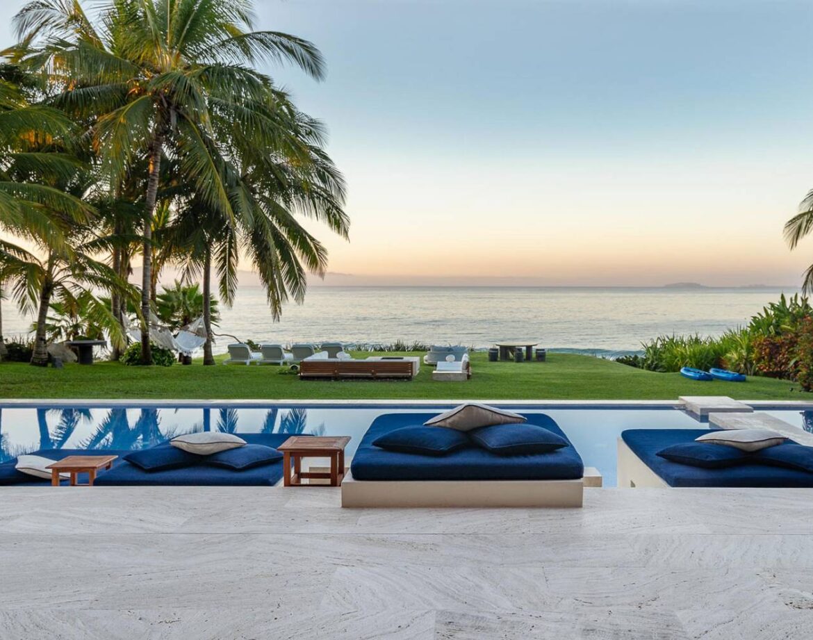Punta Mita Villas & Luxury Vacation Rentals | Haute Retreats 8 Luxury villa with ocean view pool in Punta Mita