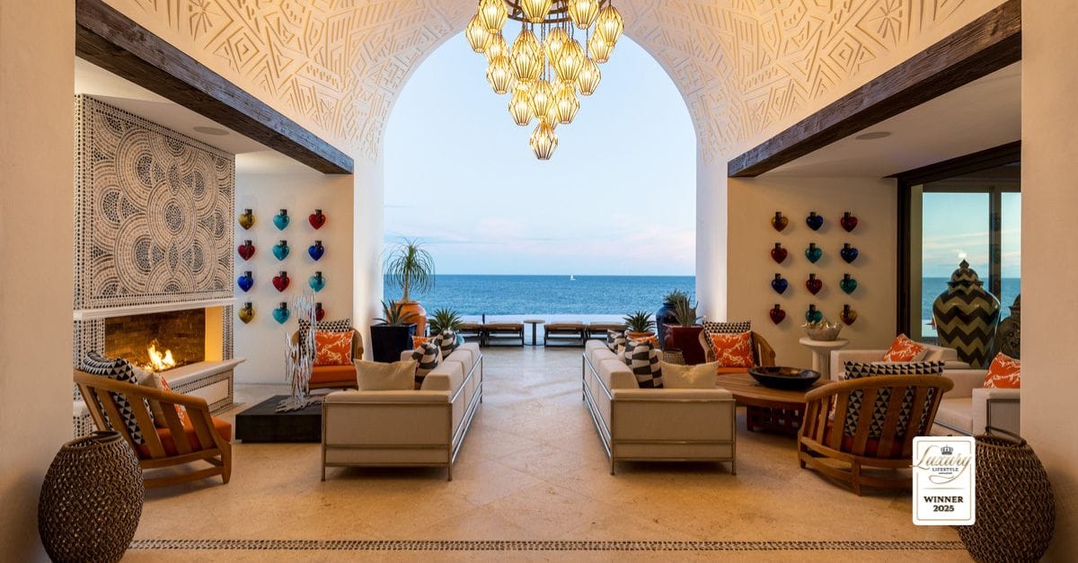 Luxury Los Cabos villa with private pool overlooking the Sea of Cortez