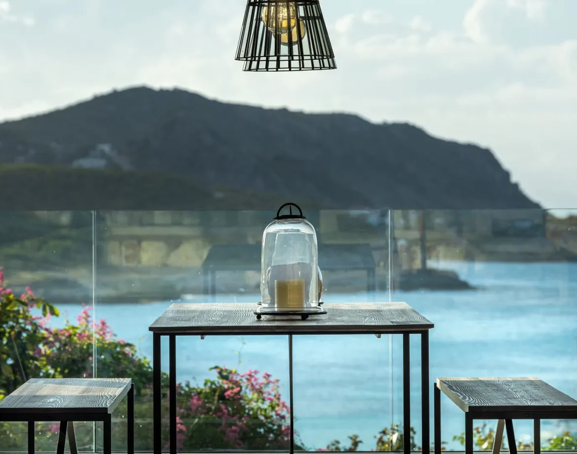 What to Pack for a Villa Holiday: 25 Must-Have Items