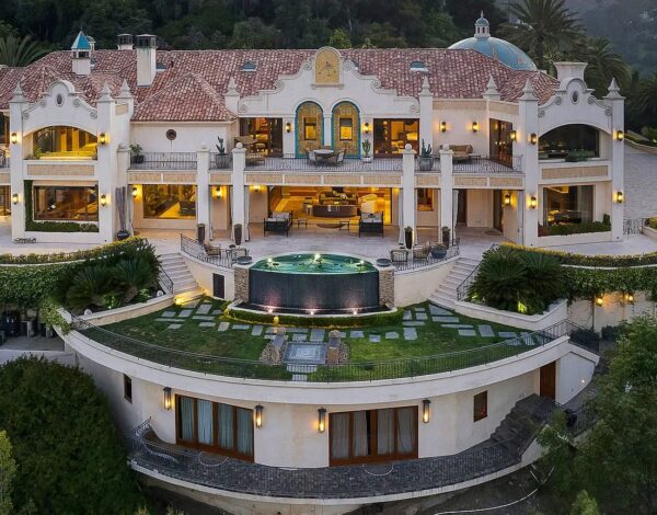 The Cielo Mansion