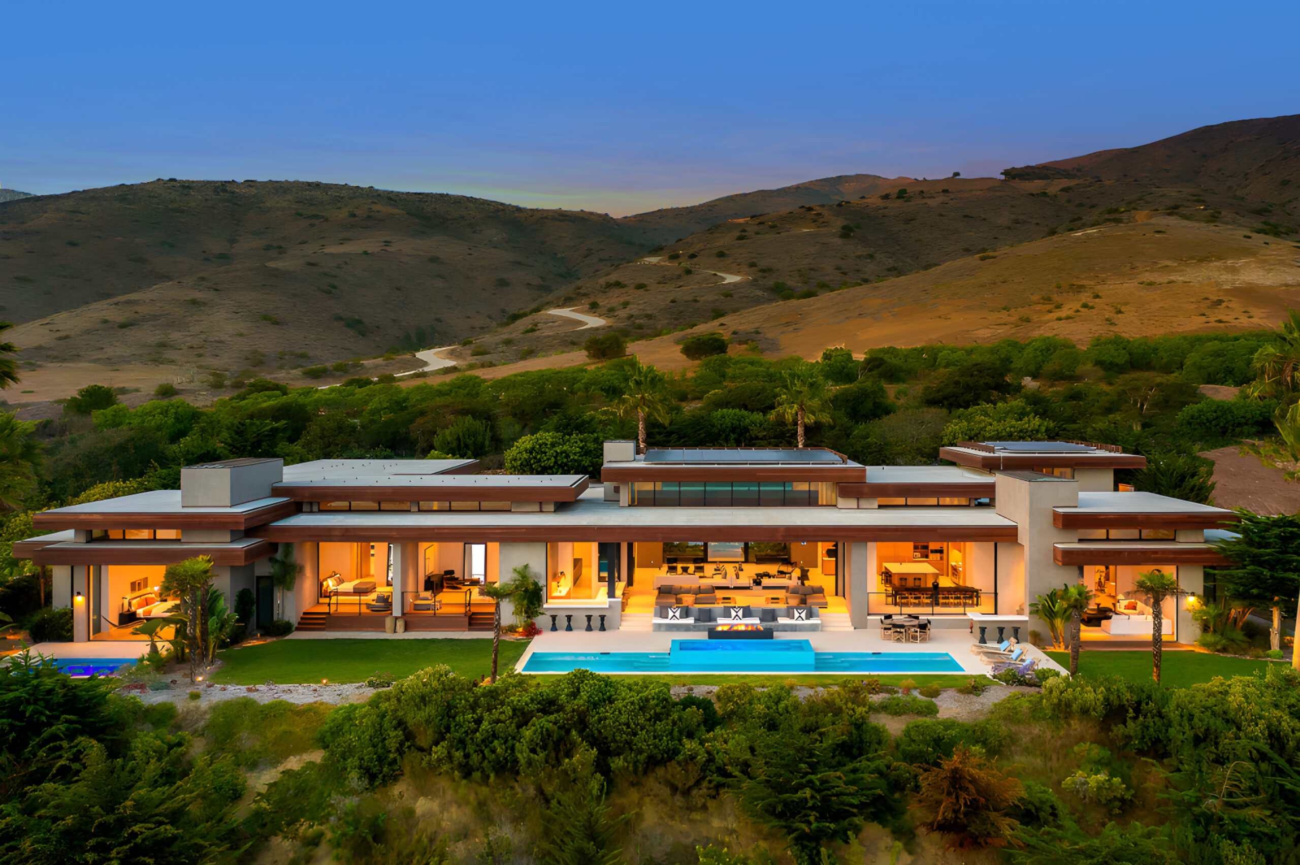 Top 10 Villas for World Cup 2026 : California Picks 6 Top 10 Villas for World Cup 2026 : California Picks - The Ellice Mansion haute retreats 2025 53 scaled