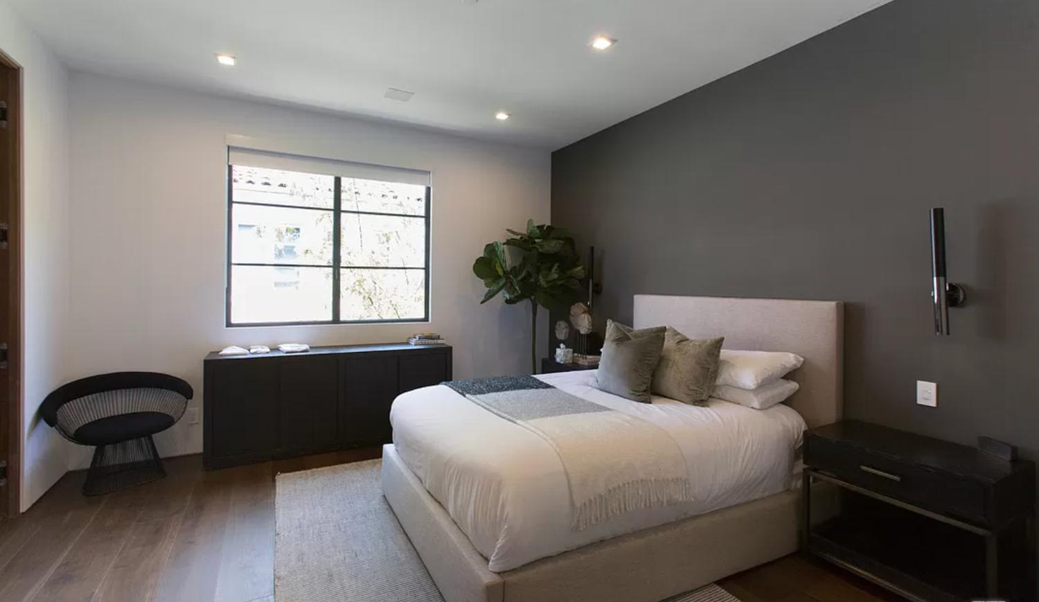 The Foothill Mansion