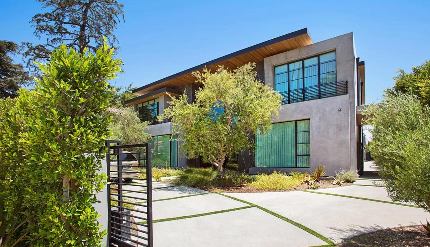 The Foothill Mansion