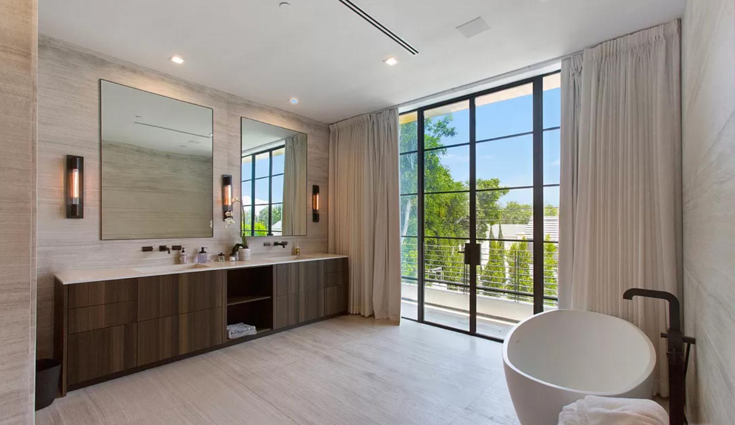 The Foothill Mansion