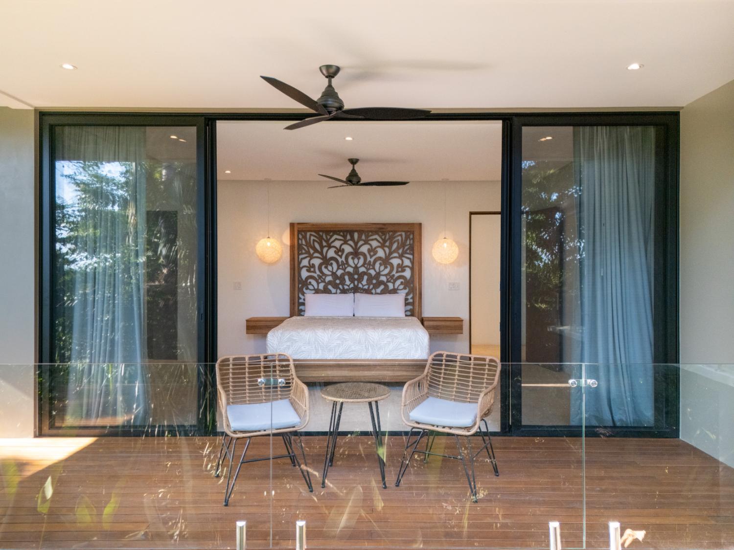 What Defines a Luxury Dining Experience at Haute Retreats? - casa colibri haute retreats 2025 1