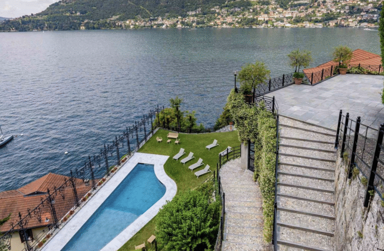 Luxury Travel Experiences: The Haute Retreats Playbook - Screenshot 2025 11 03 at 15.56.46