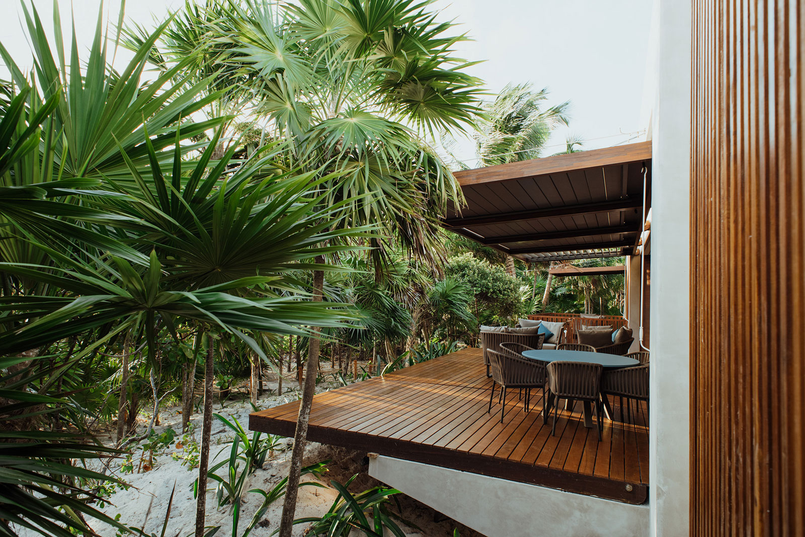 Trends in Luxury Travel: The Haute Retreats Outlook for 2025–2026 4 Trends in Luxury Travel: The Haute Retreats Outlook for 2025–2026 - Villa Uh Kaay haute retreats 2025 27