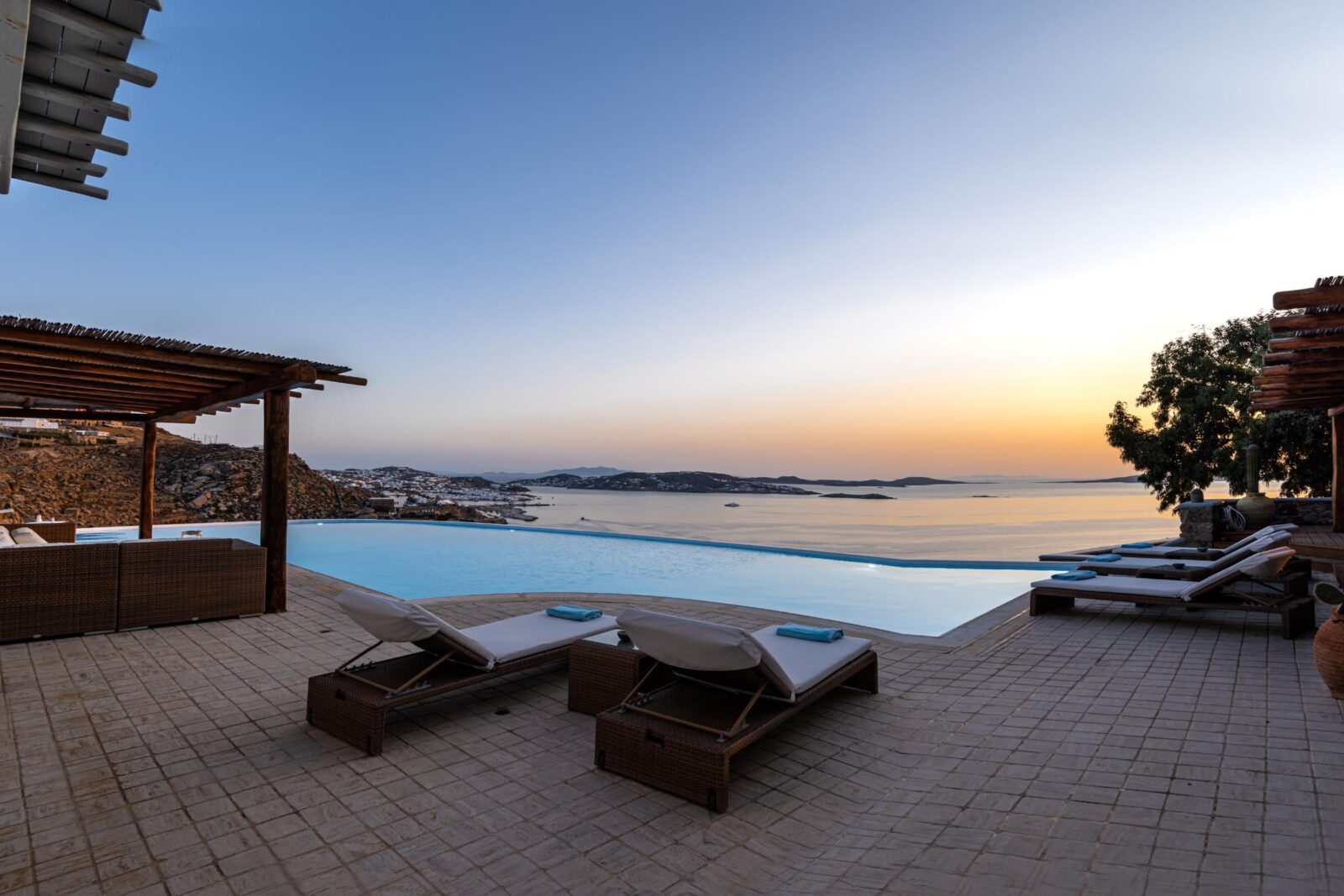 Best Beaches in Mykonos: A Complete 2026 Insider Guide 1 Best Beaches in Mykonos